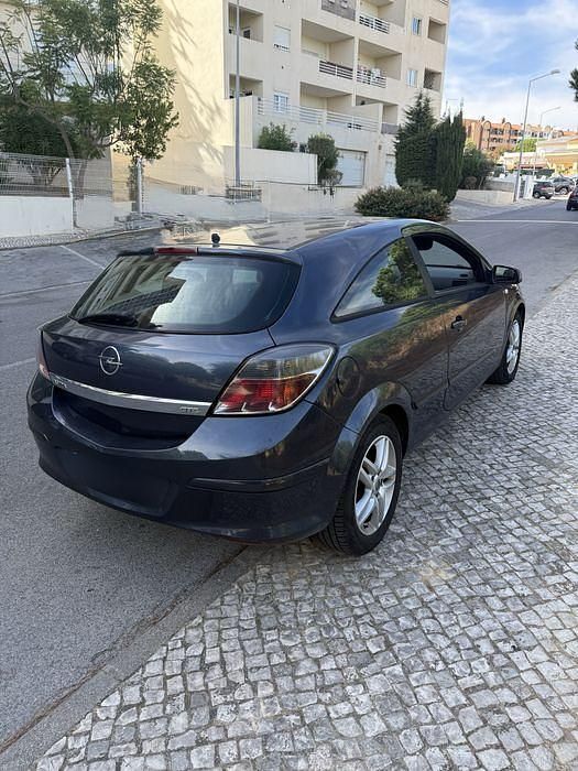 Usado 2007 Opel Astra GTC | € 5.500 - Imagem 1/4