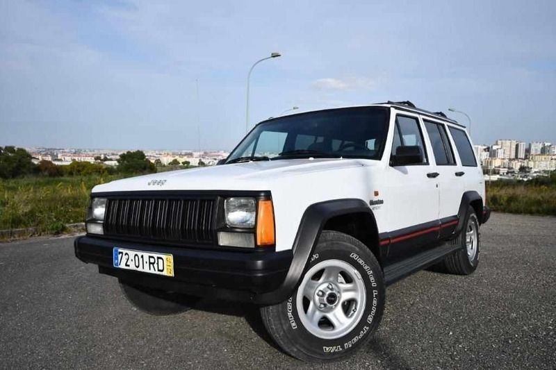 Branco Usado 1994 Jeep Cherokee Sport SUV | € 14.990 - Imagem 1/4