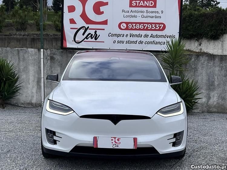 Branco Usado 2020 Tesla Model X SUV | € 65.000 (Caro) - Imagem 1/1