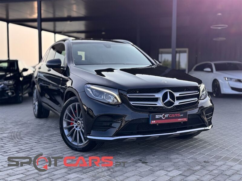 Preto Usado 2018 Mercedes GLC250 AMG line SUV | € 36.890 - Imagem 1/4