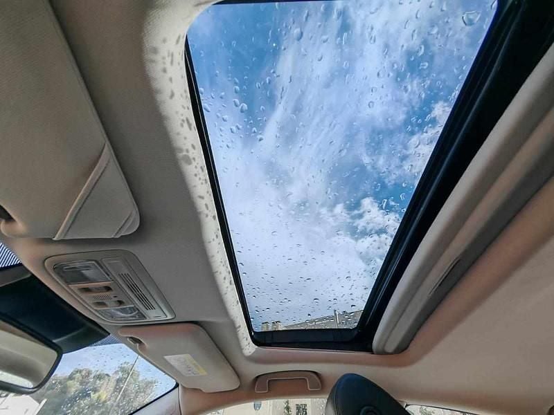 Usado Honda Civic 120 HP (88 kW) 2019 Cinzento Sedan