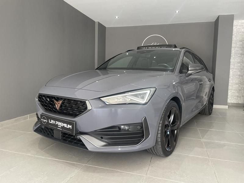 Cinzento Usado 2023 Cupra Leon | € 28.900 (Bom preço) - Imagem 1/4