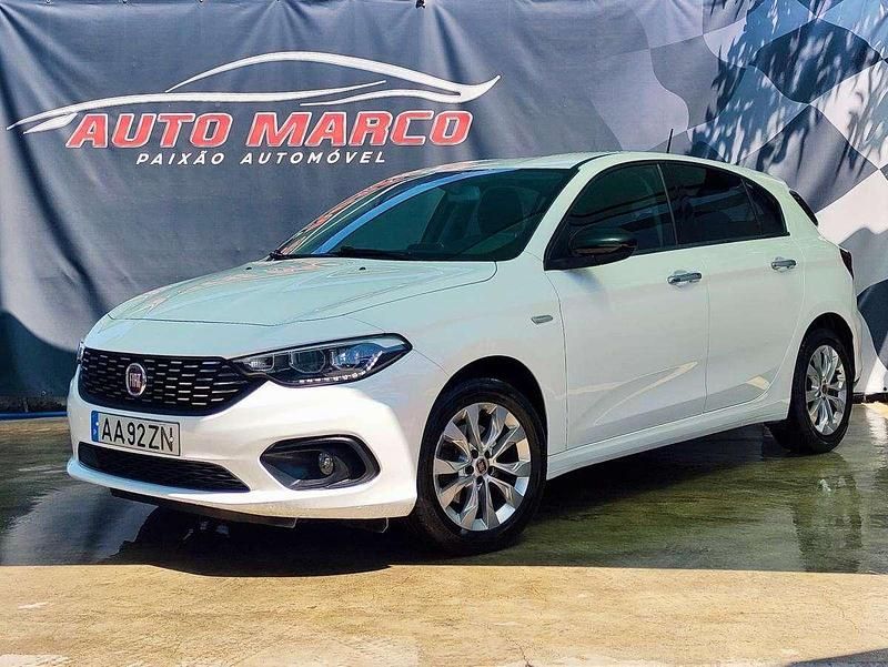 Branco Usado 2020 Fiat Tipo Lounge Sedan | € 12.900 (Preço justo) - Imagem 1/4