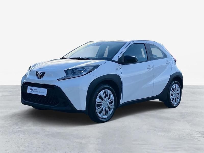 Branco (sólida) Usado 2023 Toyota Aygo X X-play SUV | € 16.750 - Imagem 1/4