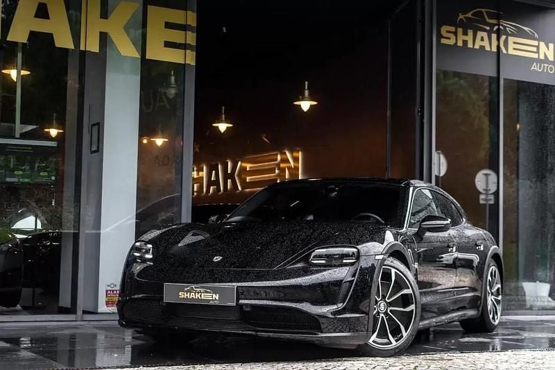 Preto Usado 2021 Porsche Taycan Cross Turismo Carrinha | € 68.900 (Caro) - Imagem 1/4