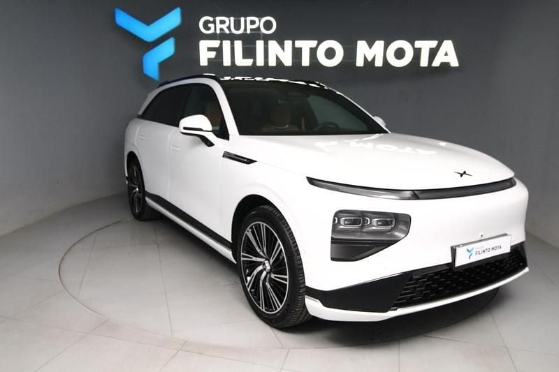 Branco Novo 2025 XPENG G9 AWD Performance SUV | € 71.490 (Preço justo) - Imagem 1/1