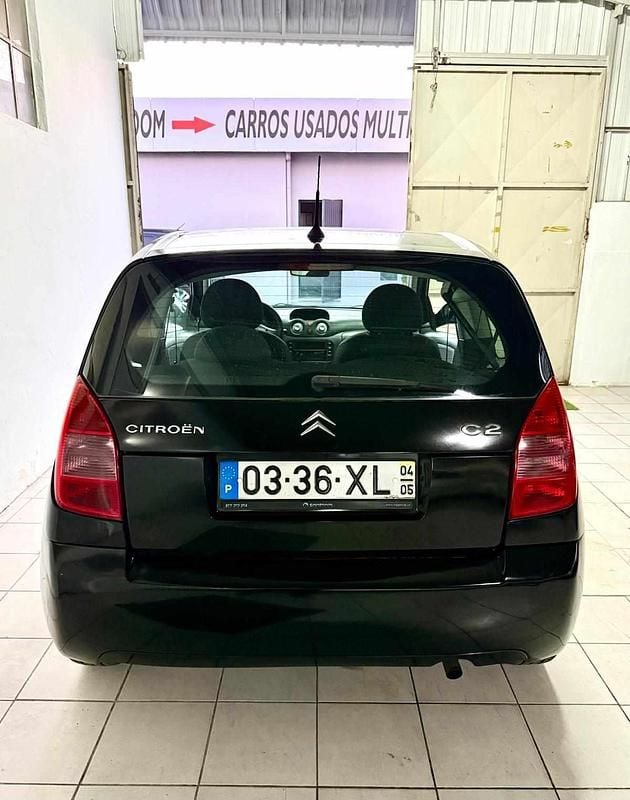 Usado Citroën C2 60 HP (44 kW) 2004 Preto Citadino