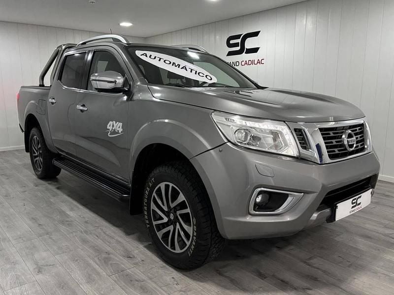 Cinzento Usado 2019 Nissan Navara Tekna Pickup | € 34.950 (Preço justo) - Imagem 1/4