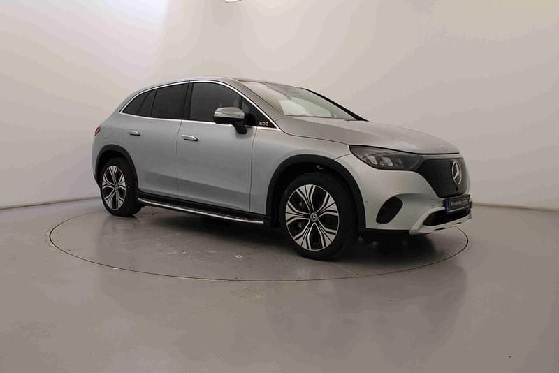 Usado Mercedes EQE300 Edition 180 kW (245 HP) 2025 Prateado SUV