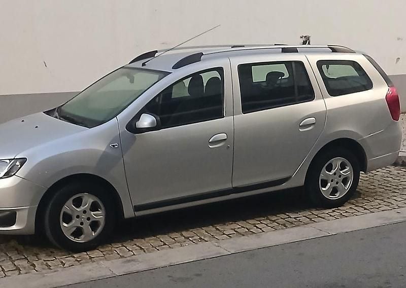 Usado 2015 Dacia Logan Sedan | € 3.999 - Imagem 1/4