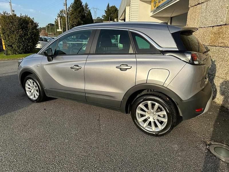 Usado Opel Crossland Elegance 110 HP (80 kW) 2021 Cinzento SUV