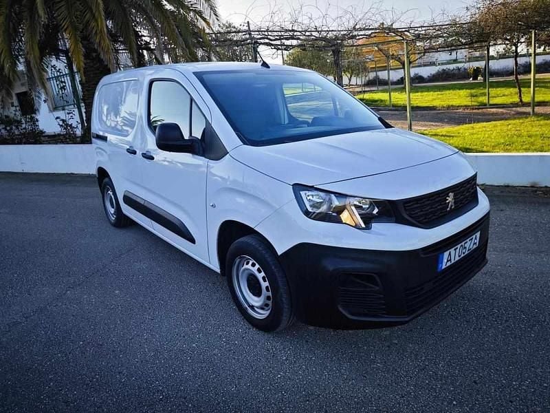 Usado Peugeot Partner 102 HP (75 kW) 2022 Branco Monovolume