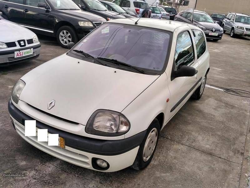 Sold Renault Clio 1.9D - 99 - Carros usados para venda