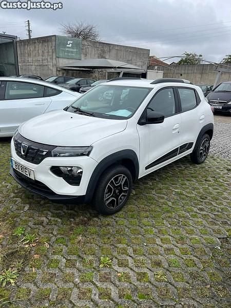Branco Usado 2022 Dacia Spring Comfort Plus Citadino | € 12.250 (Preço justo) - Imagem 1/1