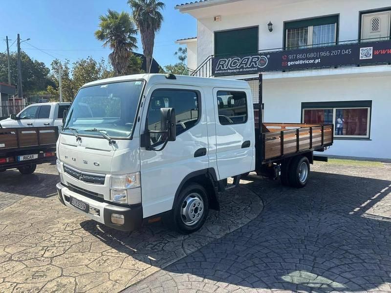 Branco Usado 2022 Mitsubishi Canter | € 33.750 (Preço justo) - Imagem 1/4