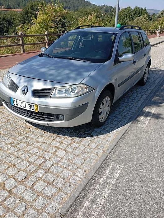 Usado 2007 Renault Mégane II Sedan | € 1.500 (Bom preço) - Imagem 1/4