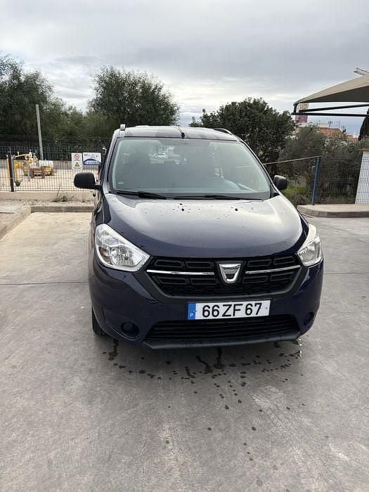 Usado 2017 Dacia Lodgy Monovolume | € 4.100 (Bom preço) - Imagem 1/4