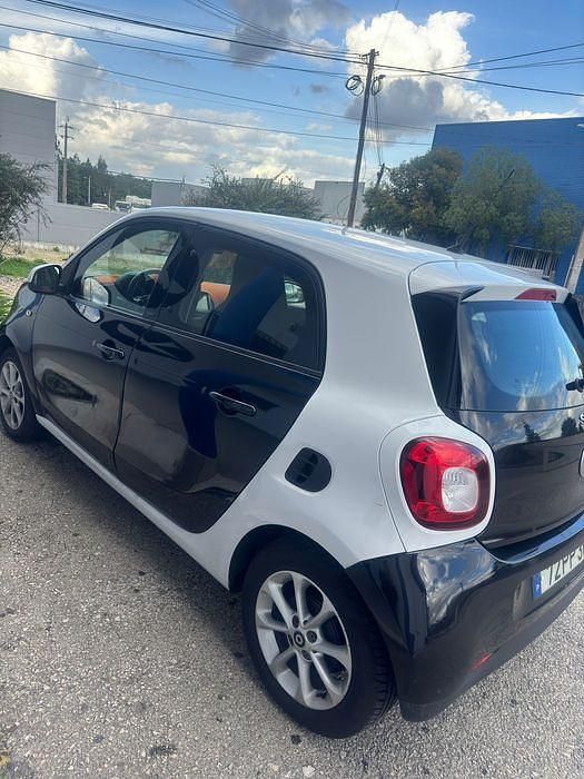 Usado 2015 Smart ForFour Citadino | € 7.100 - Imagem 1/4