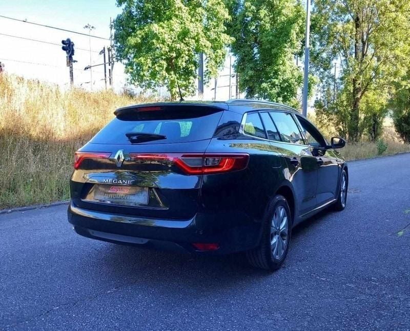 Usado Renault Mégane IV 110 HP (80 kW) 2018 Preto Carrinha