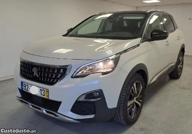 Branco Usado 2018 Peugeot 3008 Allure SUV | € 17.000 (Preço justo) - Imagem 1/1