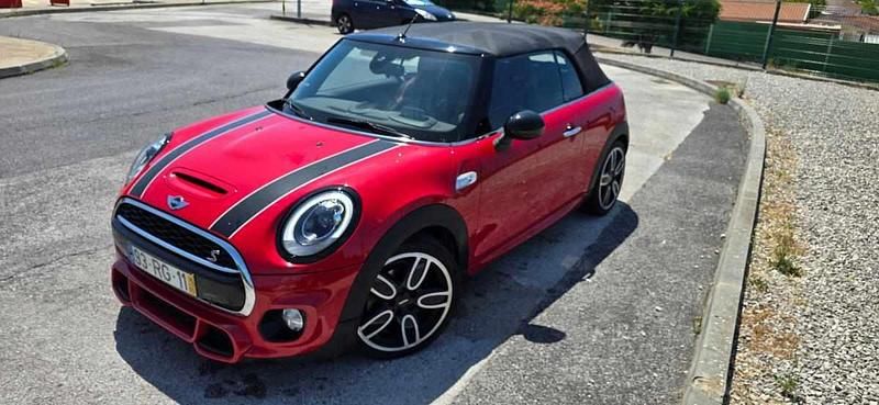 Vermelho Usado 2016 Mini Cooper S Citadino | € 27.500 (Caro) - Imagem 1/4