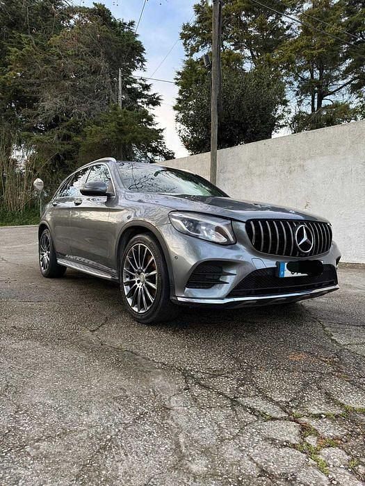 Usado 2016 Mercedes GLC220 AMG line Sedan | € 23.500 - Imagem 1/4