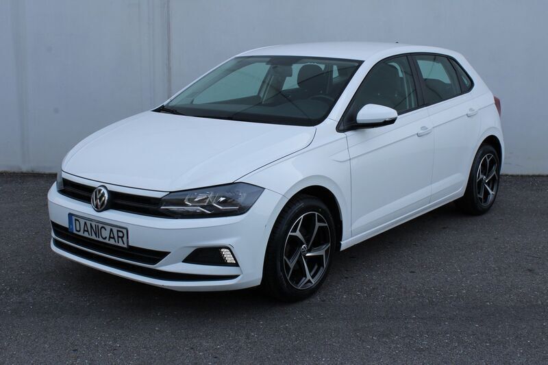 Branco Usado 2019 VW Polo Trendline | € 14.850 (Preço elevado) - Imagem 1/4