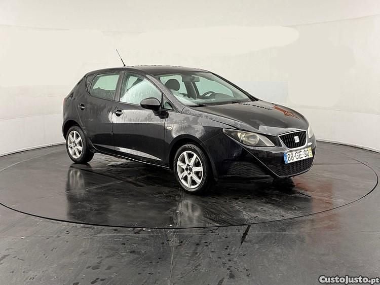 Usado Seat Ibiza 70 HP (51 kW) 2008 Preto