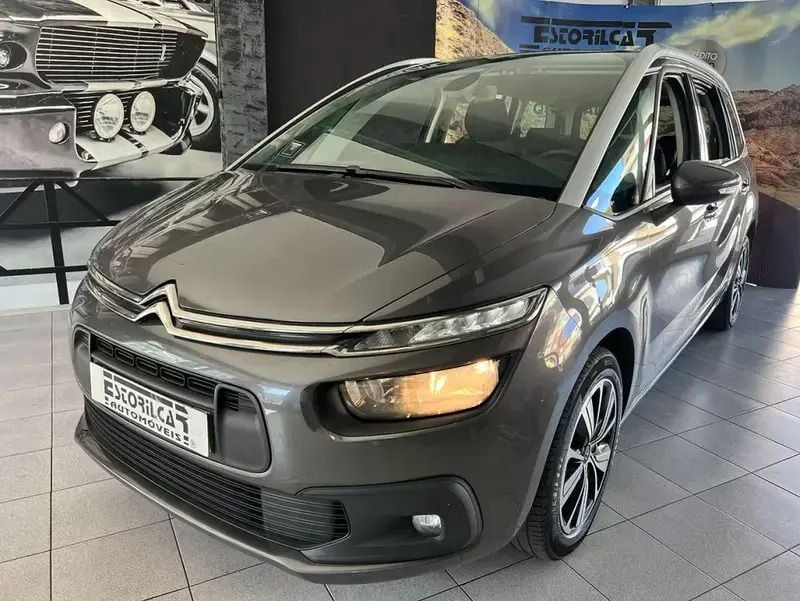 Cinzento Usado 2019 Citroën C4 SpaceTourer Business Class Monovolume | € 16.900 (Preço justo) - Imagem 1/4