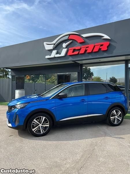 Azul Usado 2022 Peugeot 3008 Allure SUV | € 21.850 (Bom preço) - Imagem 1/1