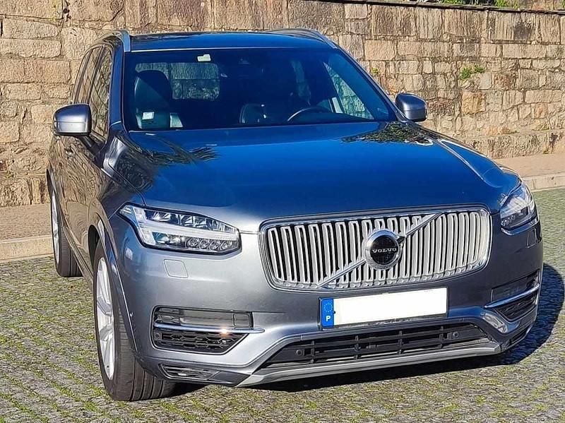 Cinzento Usado 2016 Volvo XC90 SUV | € 30.000 - Imagem 1/4