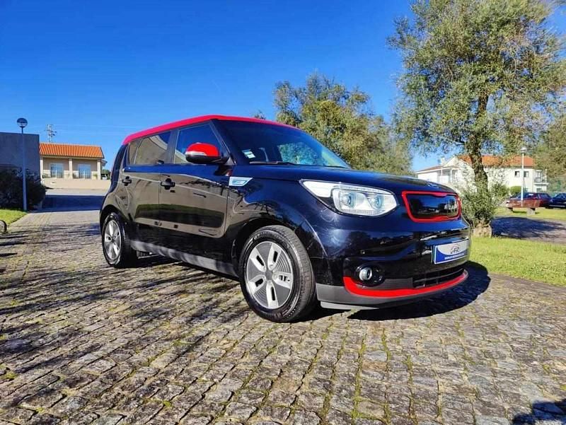 Preto Usado 2018 Kia Soul EV SUV | € 11.990 (Preço justo) - Imagem 1/4