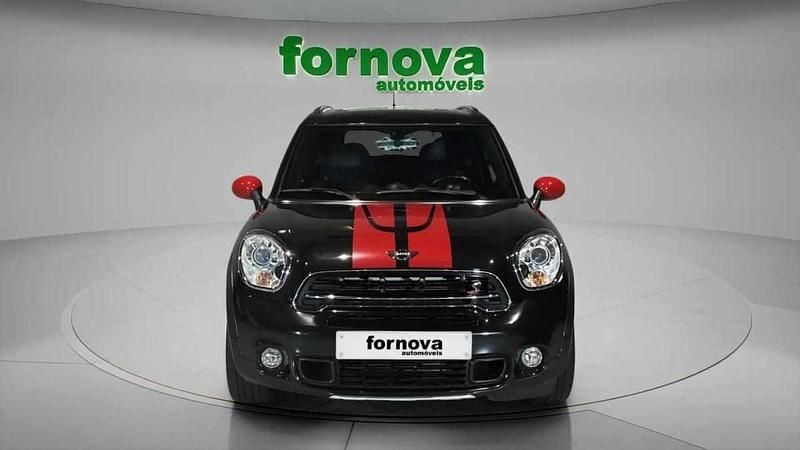 Usado Mini Countryman 143 HP (105 kW) 2015 Preto SUV