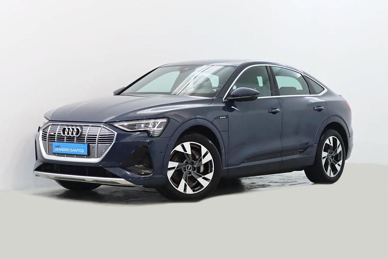 Azul Usado 2021 Audi e-tron SUV | € 41.500 (Preço justo) - Imagem 1/4