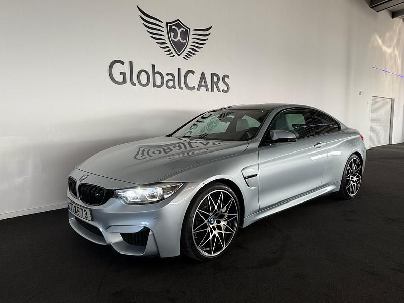 Cinza Usado 2019 BMW M4 Coupé | € 79.900 - Imagem 1/4
