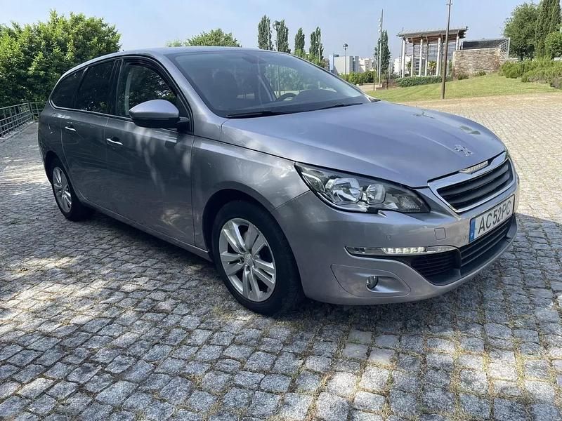 Usado Peugeot 308 SW Access 115 HP (84 kW) 2016 Cinzento Carrinha
