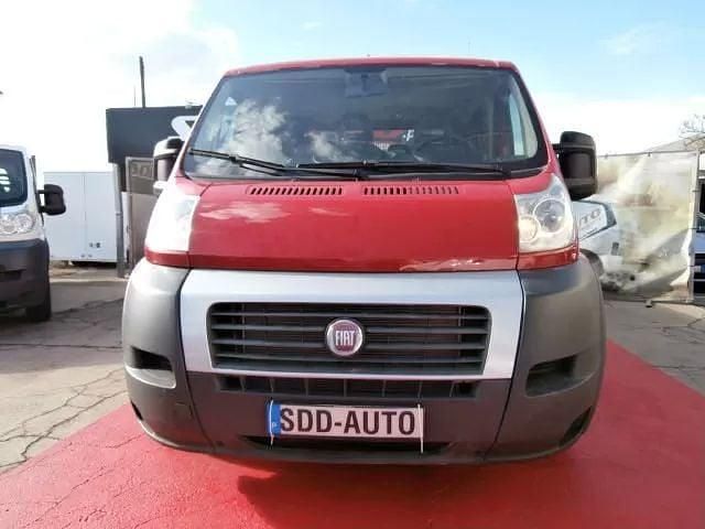 Usado Fiat Ducato 130 HP (95 kW) 2014 Vermelho Van