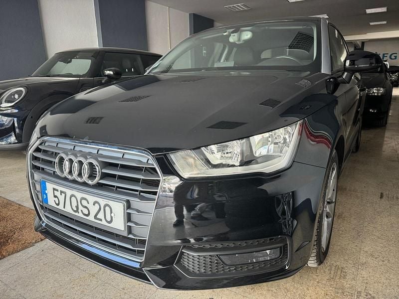 Preto Usado 2015 Audi A1 Sport Citadino | € 13.990 (Preço justo) - Imagem 1/4