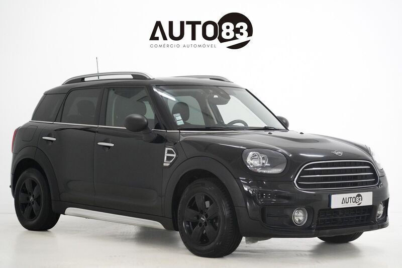 Preto Usado 2018 Mini One D Countryman SUV | € 20.990 (Preço justo) - Imagem 1/4