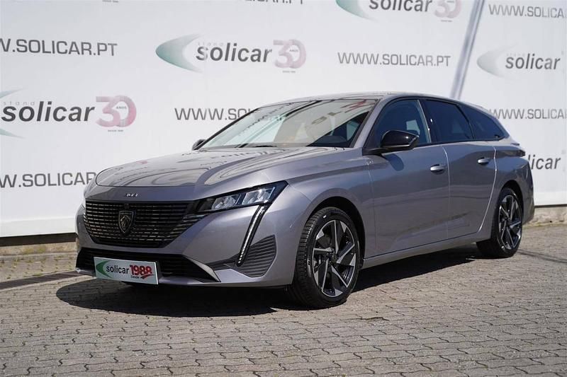 Cinzento Usado 2024 Peugeot 308 SW Carrinha | € 26.500 - Imagem 1/4