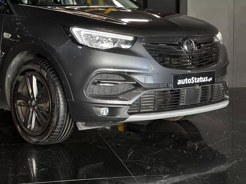 Usado Opel Grandland X Design & Tech 130 HP (95 kW) 2021 Cinza SUV