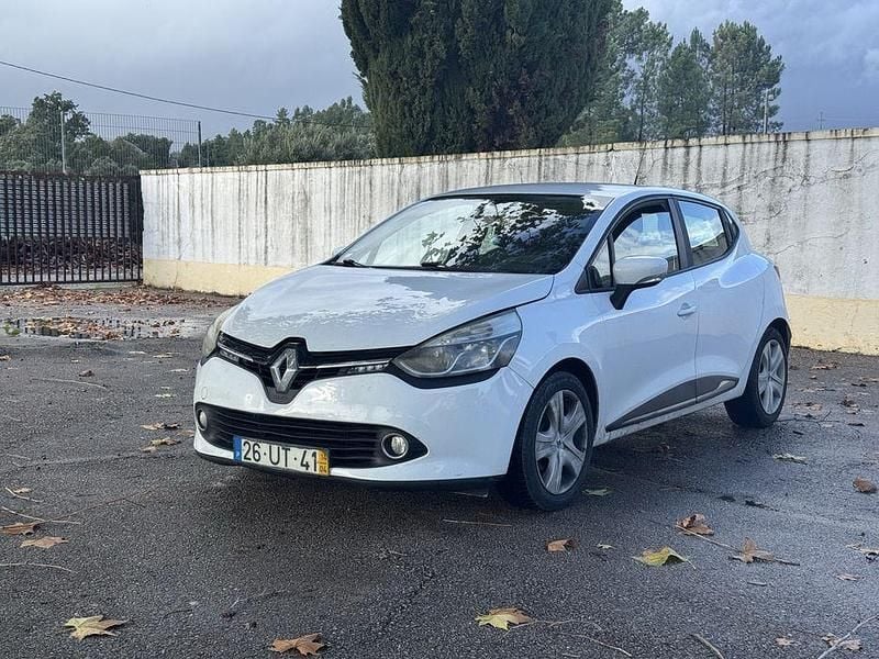Usado 2014 Renault Clio IV | € 4.900 (Bom preço) - Imagem 1/4