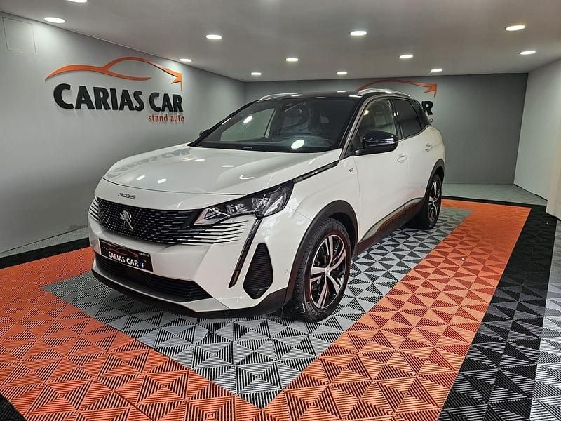 Branco Usado 2022 Peugeot 3008 GT-line SUV | € 21.990 (Preço justo) - Imagem 1/4