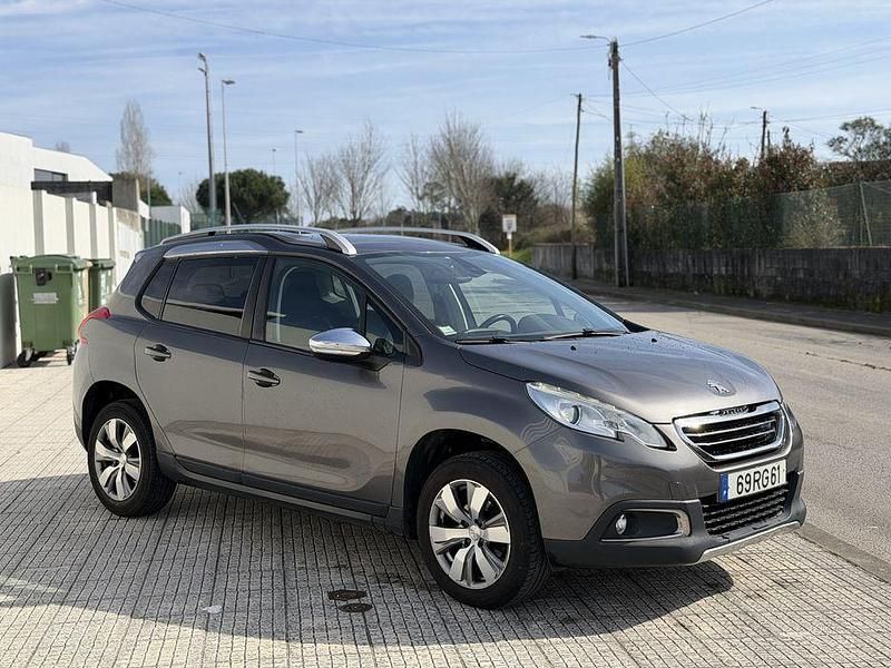 Usado Peugeot 2008 100 HP (73 kW) 2016 SUV