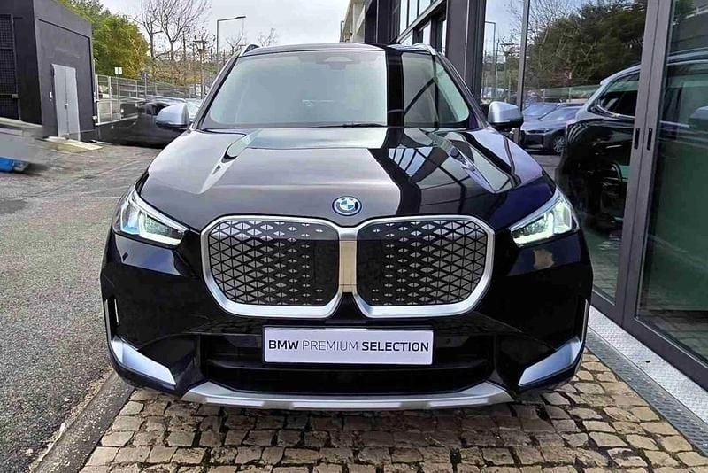 Usado BMW iX1 xLine 150 kW (204 HP) 2024 Preto SUV