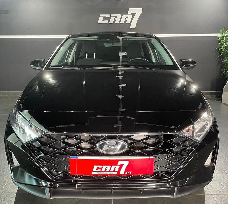 Usado Hyundai i20 Comfort 84 HP (61 kW) 2024 Preto