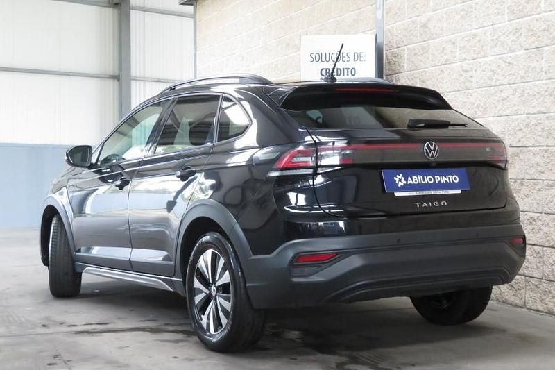 Usado VW Taigo Life 95 HP (69 kW) 2023 Preto SUV