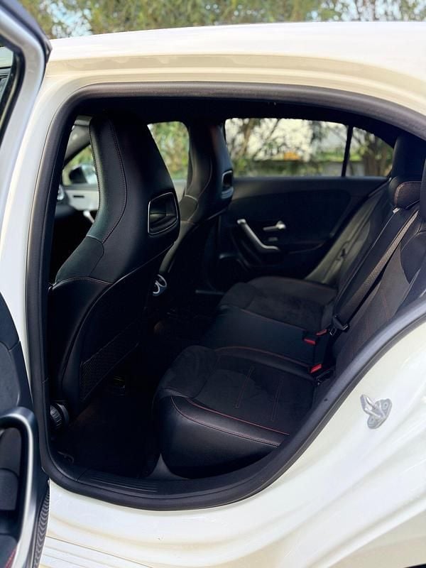 Usado Mercedes A160 AMG line 109 HP (80 kW) 2020 Branco