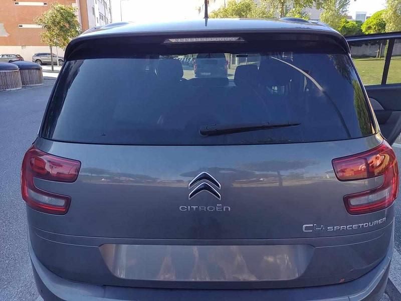 Usado Citroën C4 Picasso 131 HP (96 kW) 2018 Cinzento Monovolume