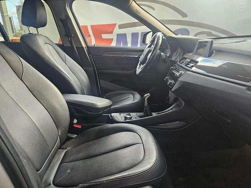 Usado BMW X1 Sport Line 150 HP (110 kW) 2016 Branco SUV